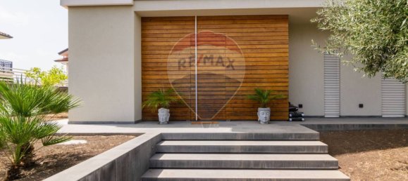 4 bedrooms Villa in Mascalucia, Italy No. 344736 5