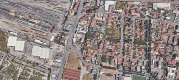 5 rooms Apartment in Brescia, Italy No. 286147 17