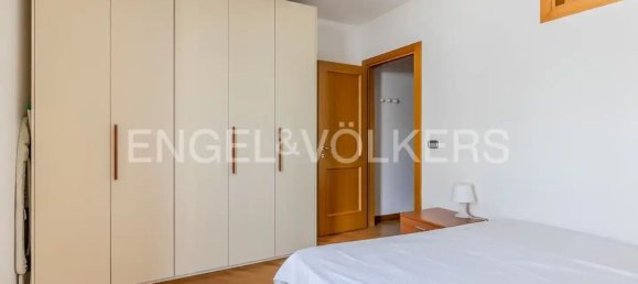 2-salle Appartement à Venice, Italy No. 139890 16