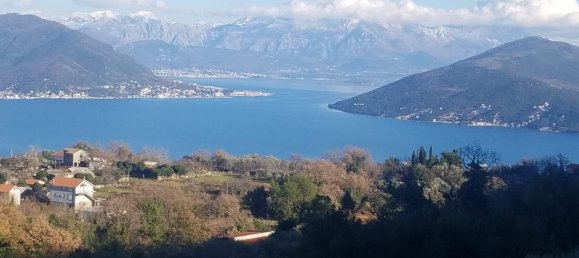 2 chambres Condo à Herceg Novi, Montenegro No. 438 16