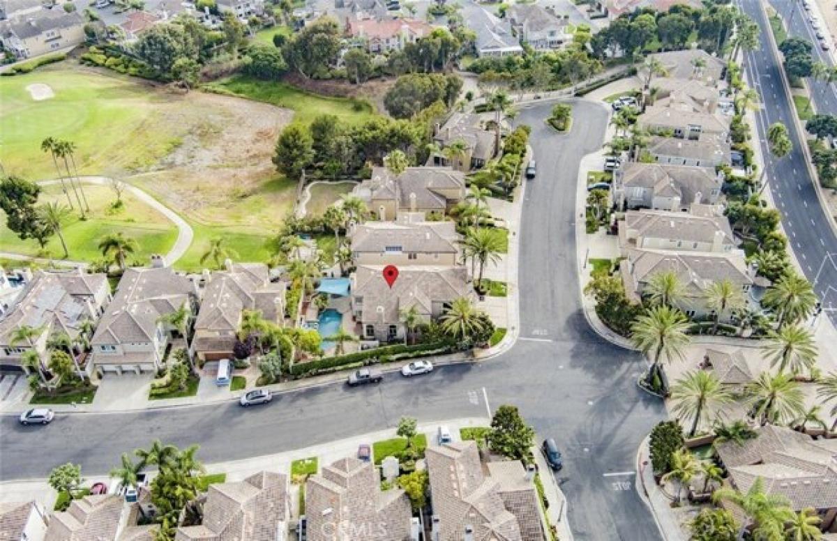 Дом с 5 спальнями в Хантингтон Бич, США № 421829