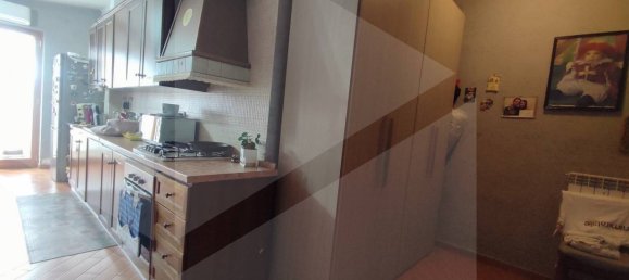 4-salle Appartement à Villaricca, Italy No. 26451 6