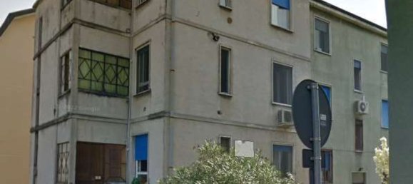 3-salle Appartement à Buccinasco, Italy No. 268710 9