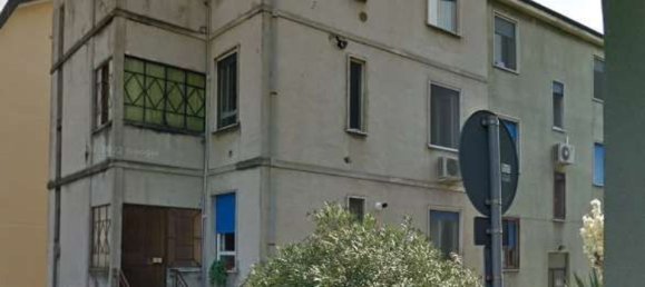 3-salle Appartement à Buccinasco, Italy No. 268710 3