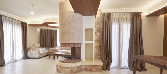 4 Schlafzimmer Property in Thermi, Greece, Nr. 52998 8