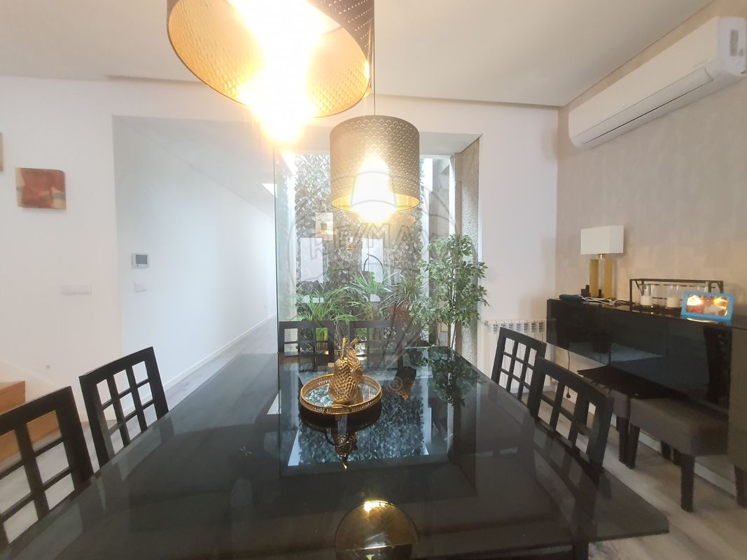 Вилла с 4 спальнями в Виана ду Каштелу, Португалия № 189133