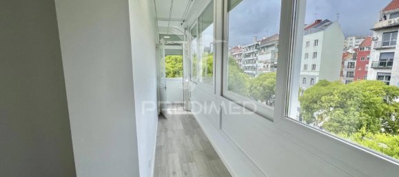 1 bedroom Apartment in Rio de Mouro, Portugal No. 153949 8
