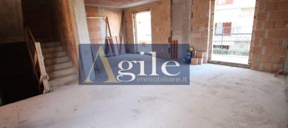 6 rooms House in Monteprandone, Italy No. 125422 5