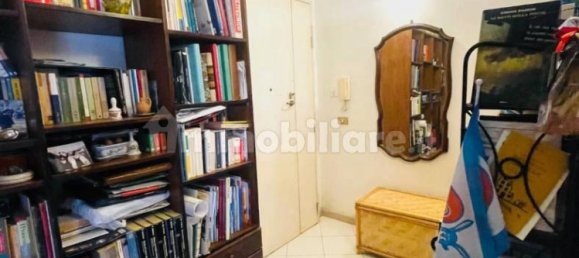 1 bedroom Apartment in Naples, Italy No. 348867 2