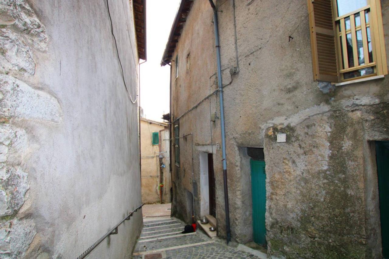 3-Zimmer Haus in Roiate, Italy, Nr. 92833