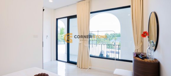 4 bedrooms Cafe / restaurant in Bang Lamung, Thailand No. 19466 4