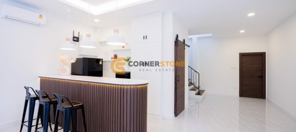 4 bedrooms Cafe / restaurant in Bang Lamung, Thailand No. 19466 8