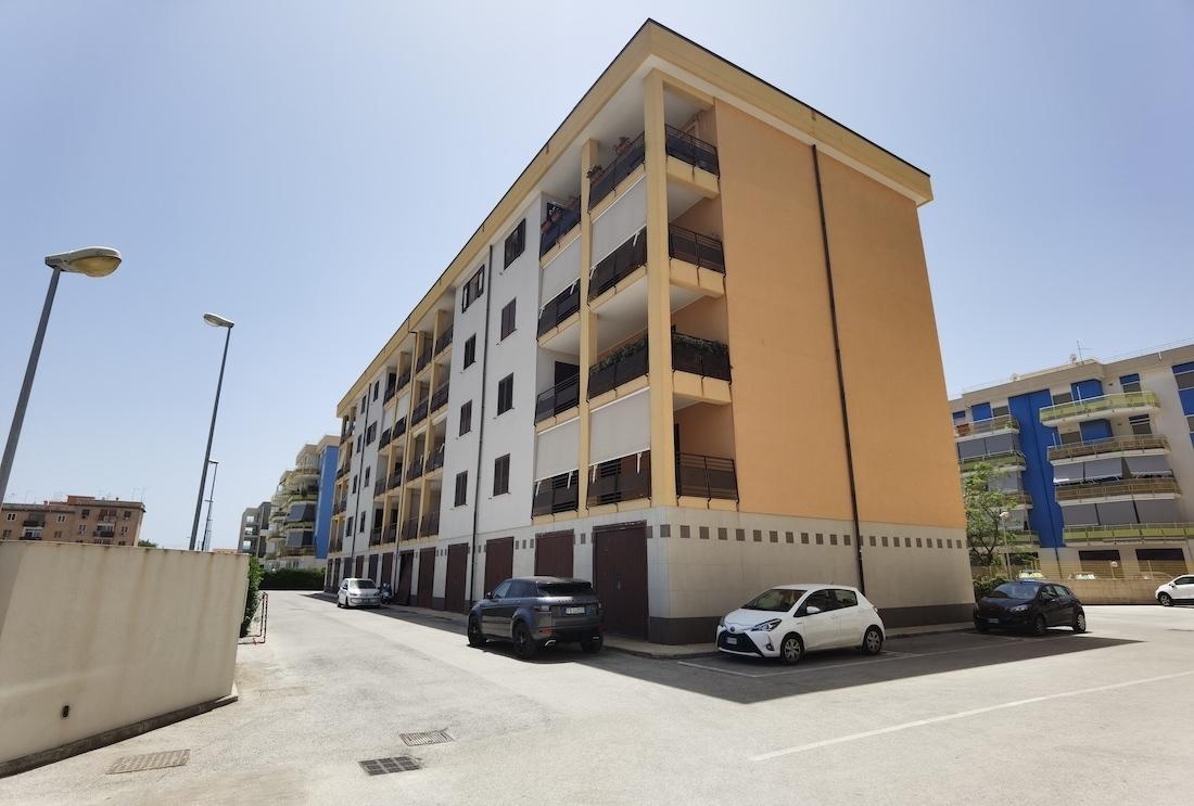 5 rooms Apartment in Syracuse, Italy No. 243751