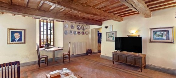 40 rooms House in Passignano sul Trasimeno, Italy No. 57842 12