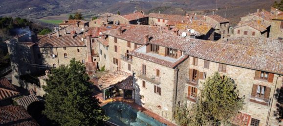 40 rooms House in Passignano sul Trasimeno, Italy No. 57842 31