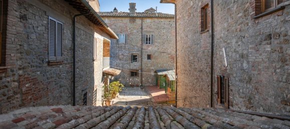 40 rooms House in Passignano sul Trasimeno, Italy No. 57842 40
