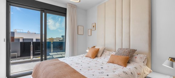 3 bedrooms Penthouse in Alicante, Spain No. 158903 13