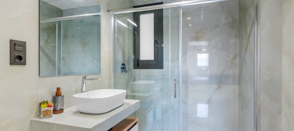 3 bedrooms Penthouse in Alicante, Spain No. 158903 19