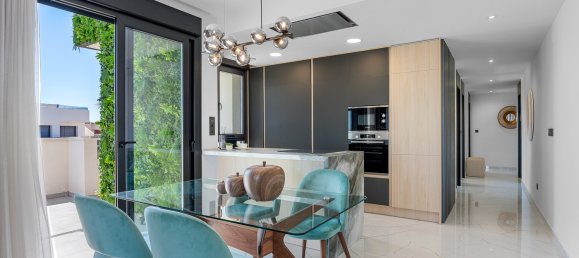 3 bedrooms Penthouse in Alicante, Spain No. 158903 9