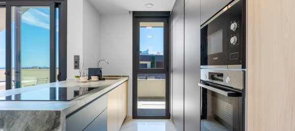 3 bedrooms Penthouse in Alicante, Spain No. 158903 10