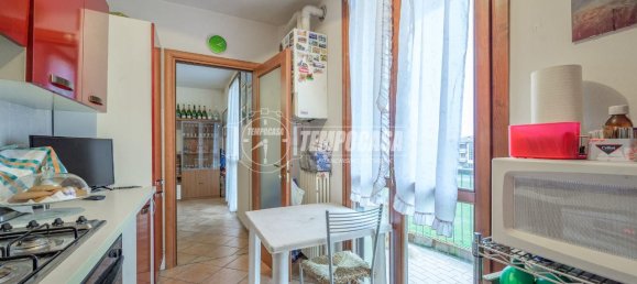 3 rooms Apartment in Medesano, Italy No. 235925 11