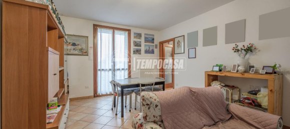 3 rooms Apartment in Medesano, Italy No. 235925 7