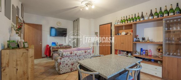 3 rooms Apartment in Medesano, Italy No. 235925 4