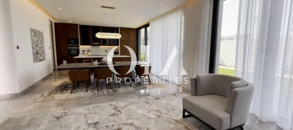 4 bedrooms Villa in Saadiyat Island, UAE No. 18524 4