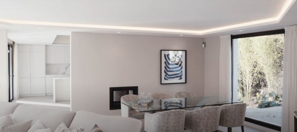 5 bedrooms Villa in Estepona, Spain No. 4809 5