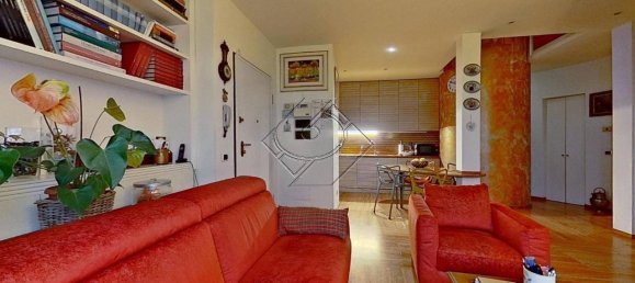 4-salle Appartement à Campi Bisenzio, Italy No. 79645 3
