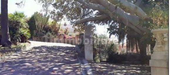 Villa T4 em Messina, Italy N.º 37993 20