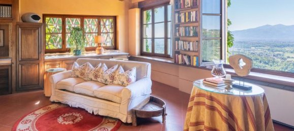 12 bedrooms Villa in Lucca, Italy No. 377445 16