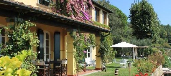 12 bedrooms Villa in Lucca, Italy No. 377445 8