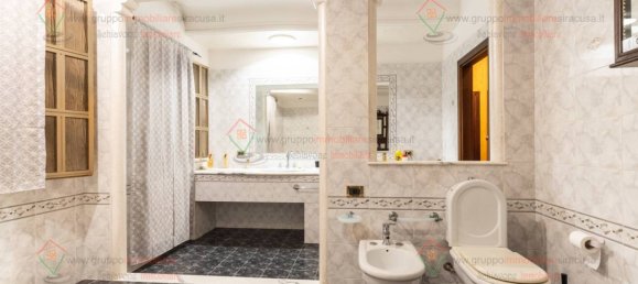 Вилла с 6 спальнями в Сиракузы, Италия № 353399 38