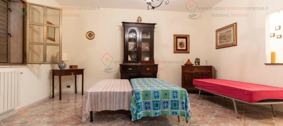 Вилла с 6 спальнями в Сиракузы, Италия № 353399 32