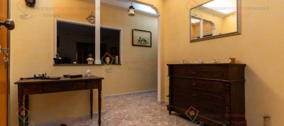 Вилла с 6 спальнями в Сиракузы, Италия № 353399 26