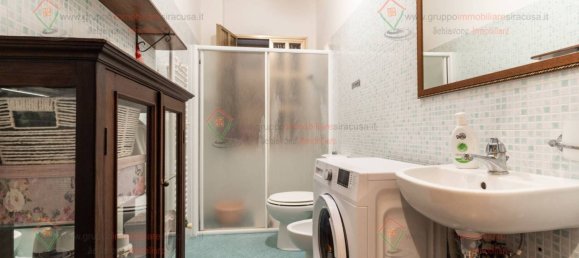 Вилла с 6 спальнями в Сиракузы, Италия № 353399 40