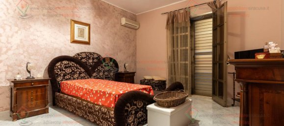 Вилла с 6 спальнями в Сиракузы, Италия № 353399 35