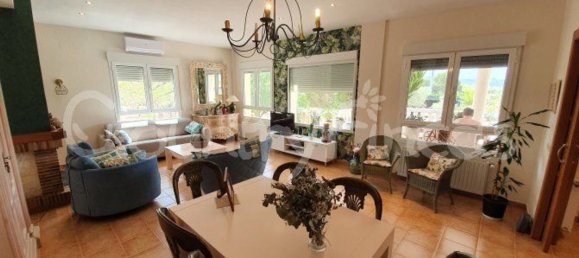 Дом с 4 спальнями в Екла, Испания № 94855 11