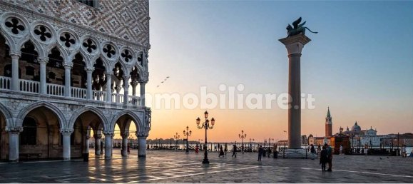 5-Zimmer Gewerbliche Immobilie in Venice, Italy, Nr. 61587 35