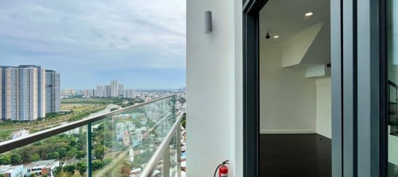 3 bedrooms Penthouse in Thu Duc, Vietnam No. 17842 2