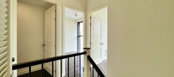 3 bedrooms Penthouse in Thu Duc, Vietnam No. 17842 5