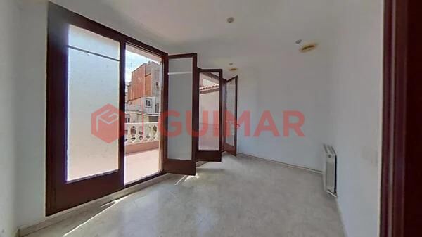 2 Schlafzimmer Wohnung in L'Hospitalet de Llobregat, Spain, Nr. 32581