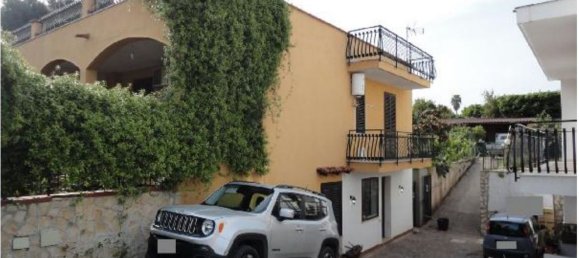 6 rooms House in Palermo, Italy No. 219790 6