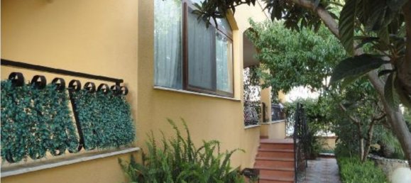 6 rooms House in Palermo, Italy No. 219790 15