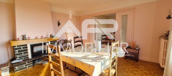 3 bedrooms House in Chatou, France No. 117833 10