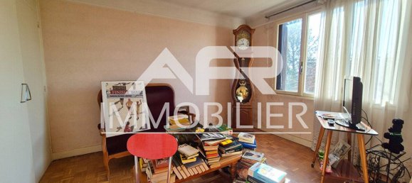 3 bedrooms House in Chatou, France No. 117833 12