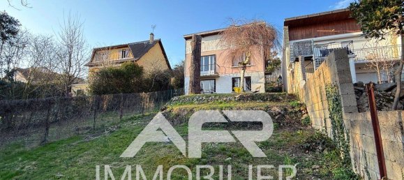3 bedrooms House in Chatou, France No. 117833 6