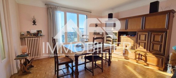 3 bedrooms House in Chatou, France No. 117833 9