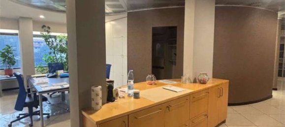 5 rooms Office in Crema, Italy No. 105054 5